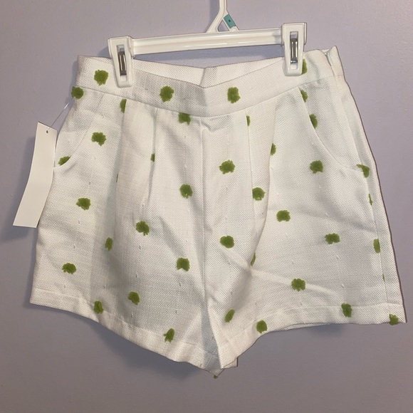 Kenley Collins white and green polka dot set. - Picture 3 of 5